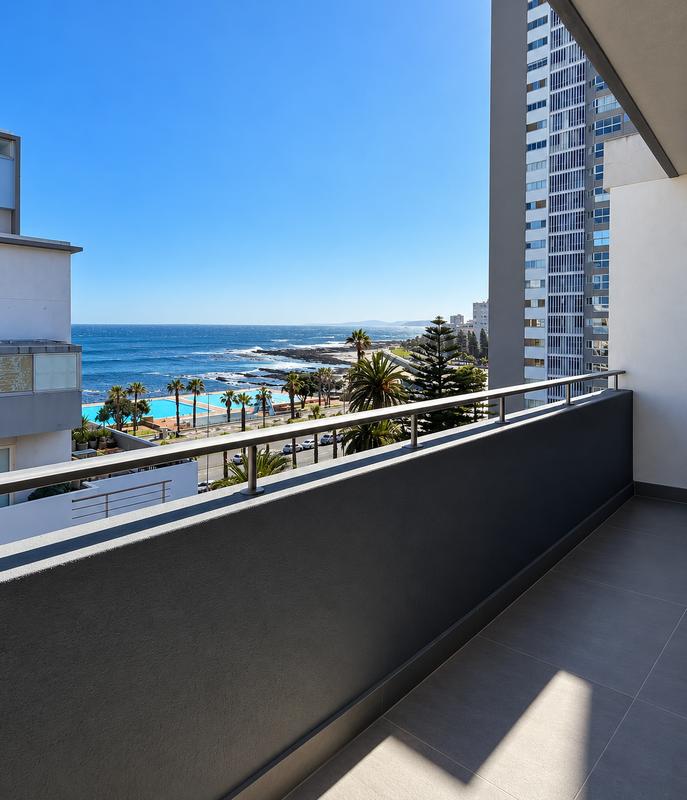 3 Bedroom Property for Sale in Sea Point Western Cape